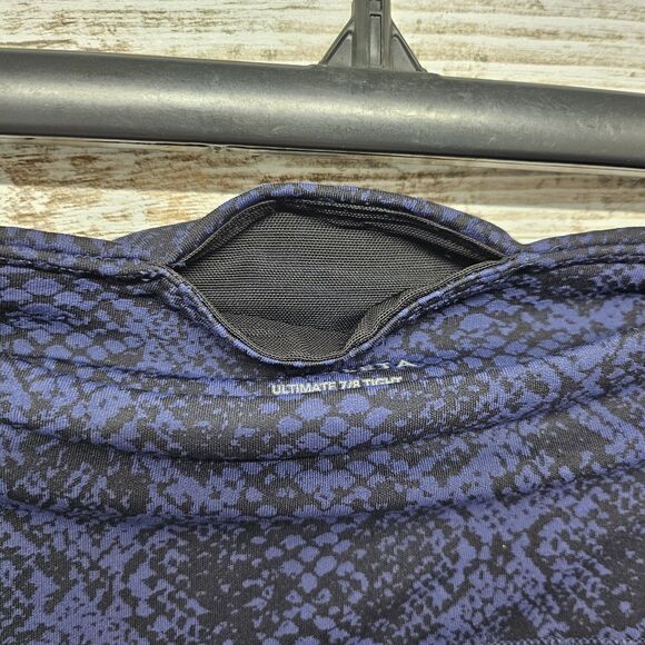 Athleta Ultimate Stash Pocket 7/8 Tight Leggings Sz S Blue Snake Print Running - Picture 9 of 10
